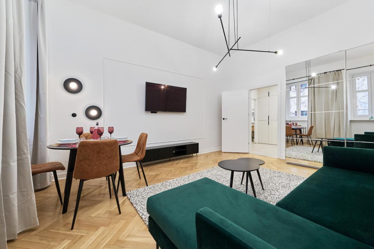 The Market Square Siedmiu Elektorow Apartment By Noclegi Renters Вроцлав Экстерьер фото