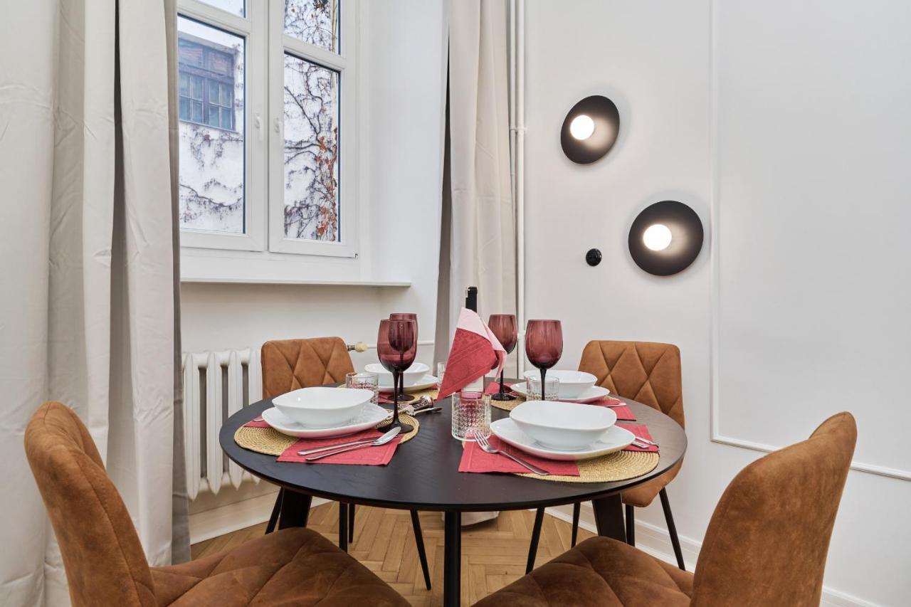 The Market Square Siedmiu Elektorow Apartment By Noclegi Renters Вроцлав Экстерьер фото
